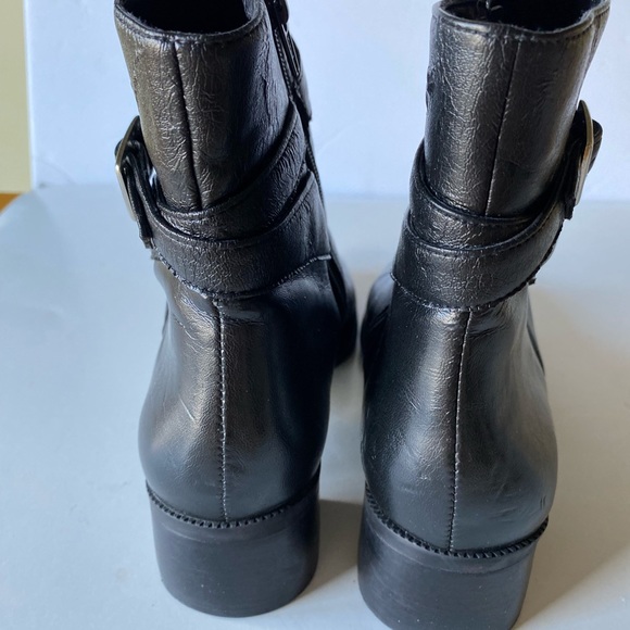 Naturalizer - Woman’s black faux leather moto ankle boots, Size: 7.5W - Picture 5 of 11